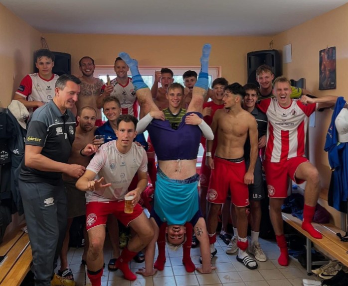 klaus.sv.ludmannsdirf.12.10.ul.mitte.kabine.sv.fe