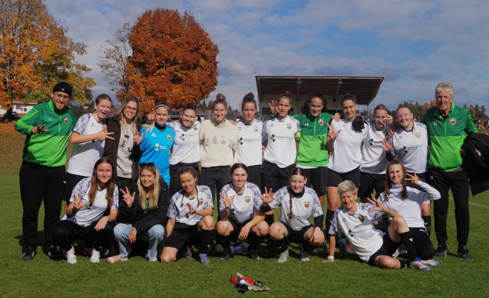 klaus.moosburg.kl.27.10.damenteam