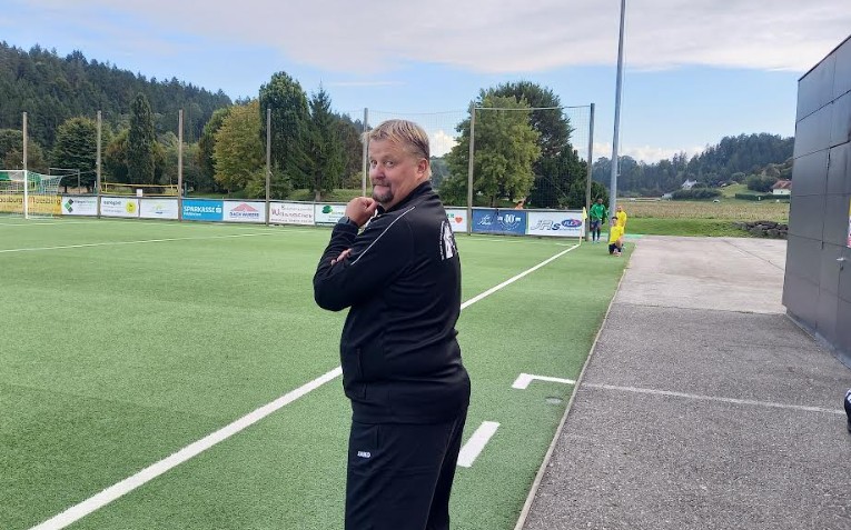 klaus.klaus.9.10.2.kl.c.hsv.triner.fellner