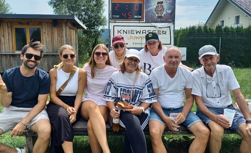 klaus.sv.oberglan.kl.frauen2025.fancklub.laura