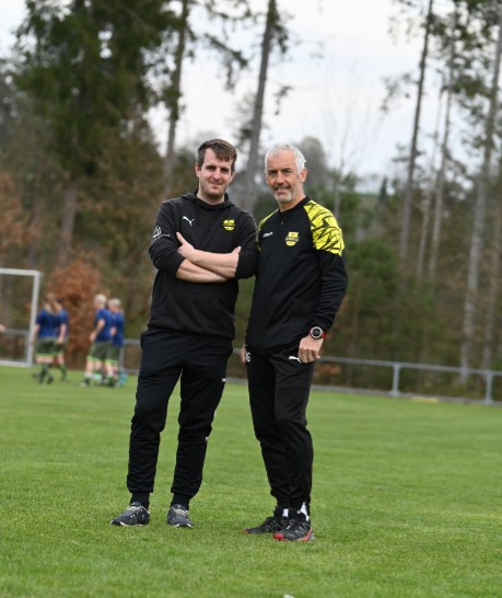 SV Oberglan Trainerduo Frauen Kogler und Gubis