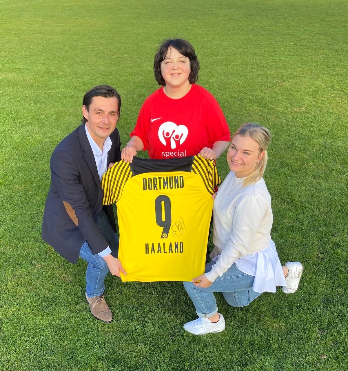 Special Needs Krems Wachau verlost Haaland-Dress